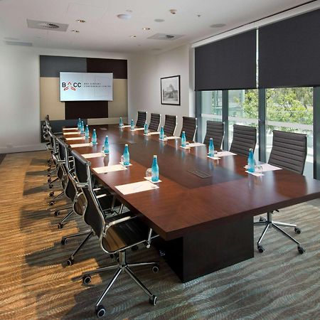 พูลแมน บริสเบน แอร์พอร์ต Hotel ภายนอก รูปภาพ Boardroom at the ICC Academy
