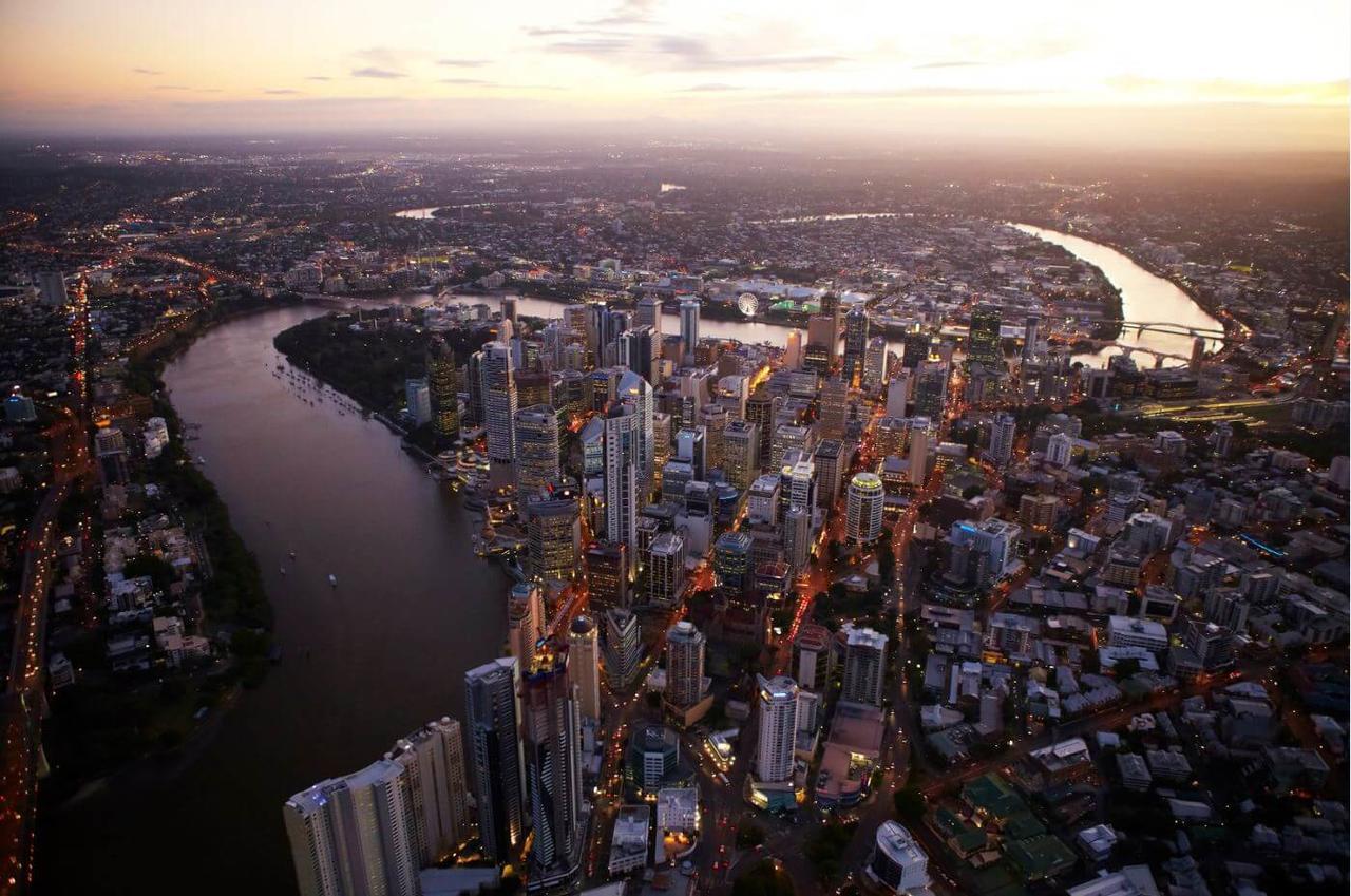 พูลแมน บริสเบน แอร์พอร์ต Hotel ภายนอก รูปภาพ Brisbane CBD